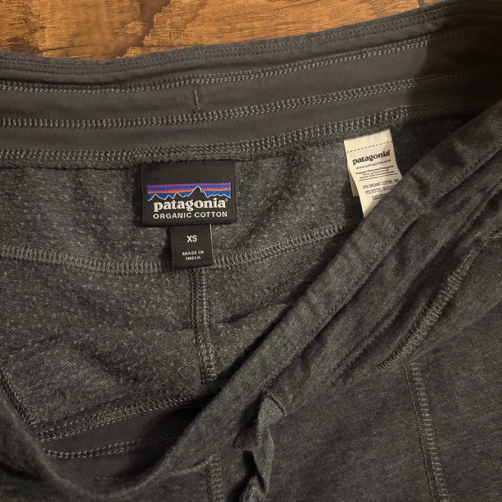 Patagonia Grey Joggers - Picture 2 of 4